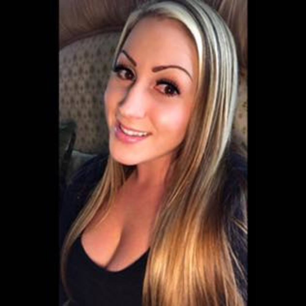 Meet your Posher, Cassie